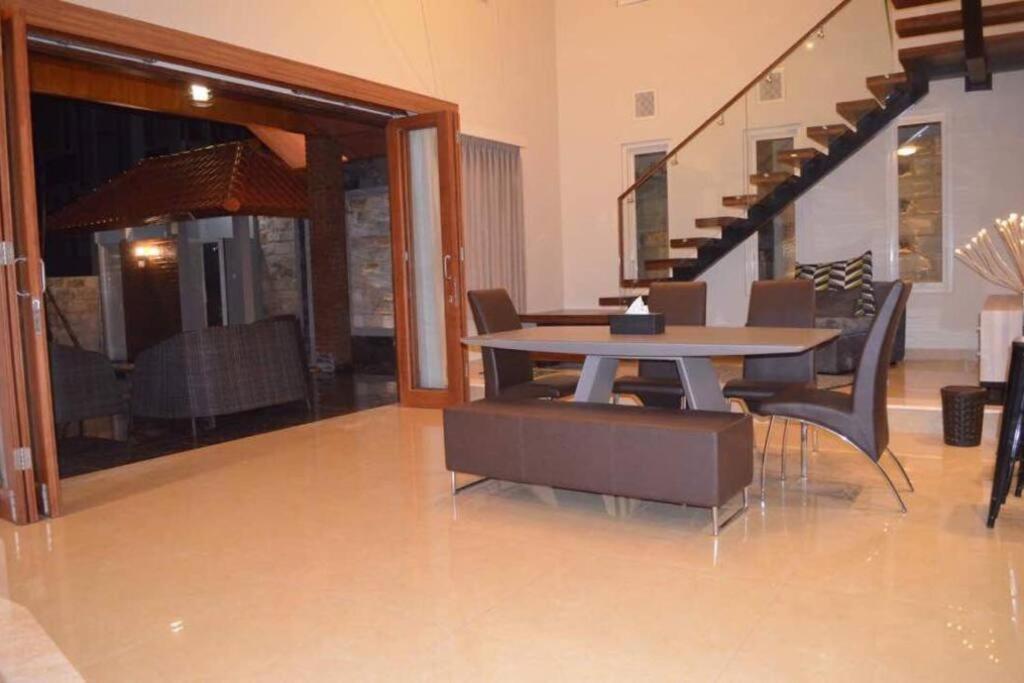 Villa Agro Kusuma Pinus R7 Batu  Dış mekan fotoğraf